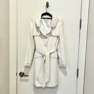 Beautiful Banana Republic White Textured Dress Coat
